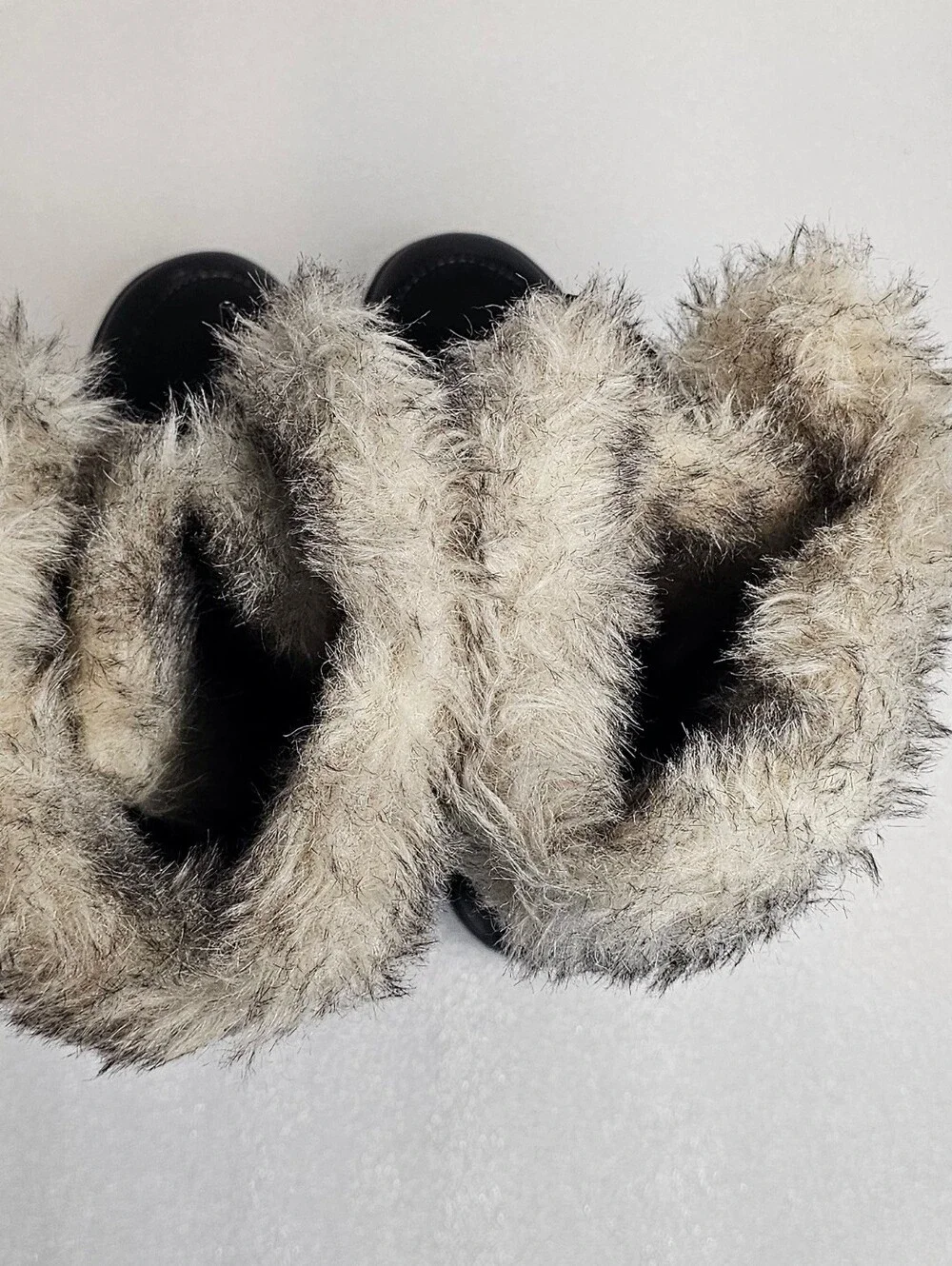 Helly Hansen Garibaldi VL Women Winter Boots 8.5 Black Faux Fur Waterproof